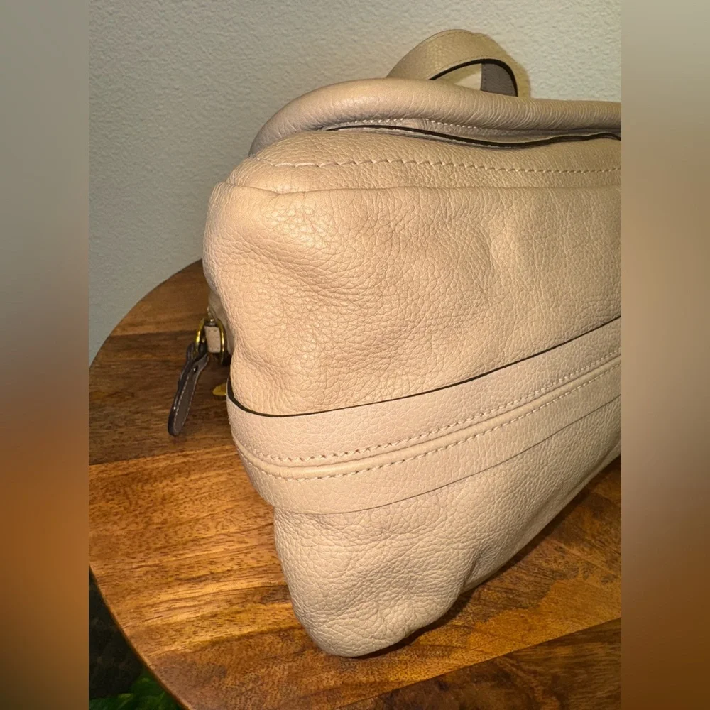 Chloe Paraty Shoulder Bag - Picture 12 of 16
